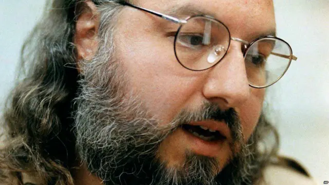 حکام کا کہنا ہے کہ ابتدا ہی سے 30 سال قید کے بعد جانتھین پولارڈ کو رہائی دی جا سکتی تھی