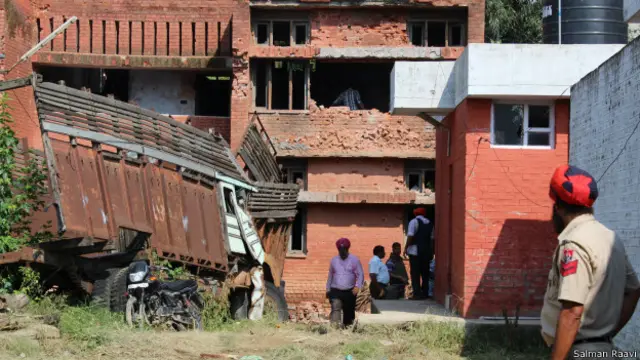 गुरदासपुर के दीनानगर थाना