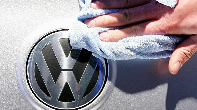 VW harus memoles lagi reputasi perusahaan yang tercoreng, dan membayar denda raksasa
