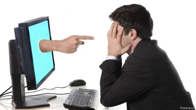 سائبر سیکیرٹی کے ماہر برائن ہونان کا کہنا ہے کہ آنے والے چند دنوں میں اس کمزوری کا فائدہ اٹھانے کے واقعات میں اضافہ متوقع ہے 