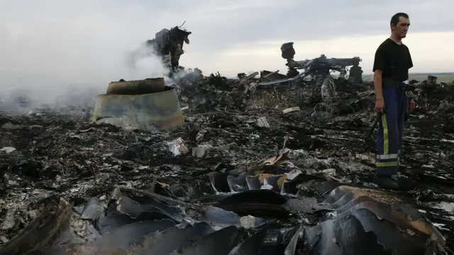 مغربی ممالک کا کہنا ہے کہ اس بات کا ثبوت موجود ہے کہ اس طیارے کو روس کے فراہم کردہ میزائل سے نشانہ بنایا گیا تھا