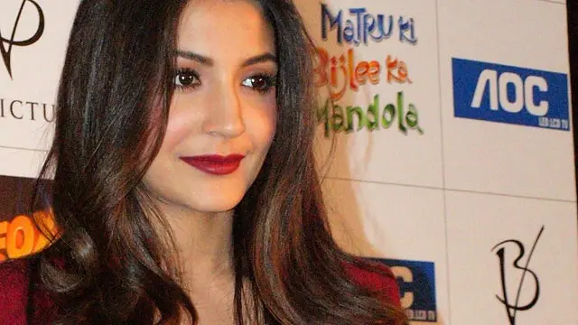 انوشکا شرما ان دنوں کرن جوہر کی فلم کی شوٹنگ میں مشغول ہیں