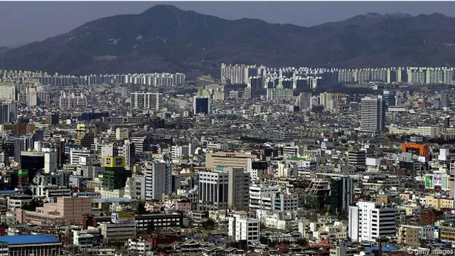 В южнокорейском Тэджоне - немало фирм, разрабатывающих военные роботы