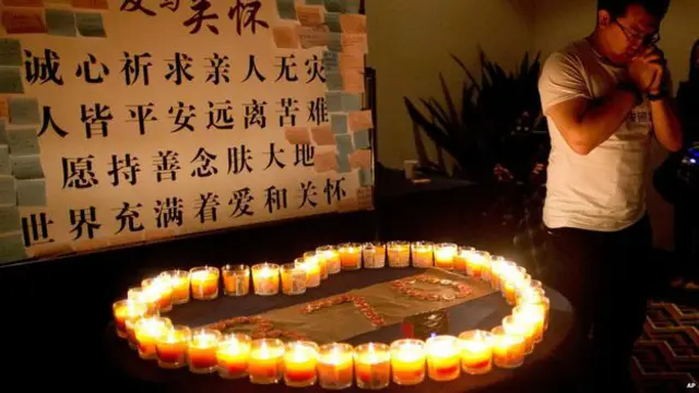 पीड़ितों को श्रद्धांजलि