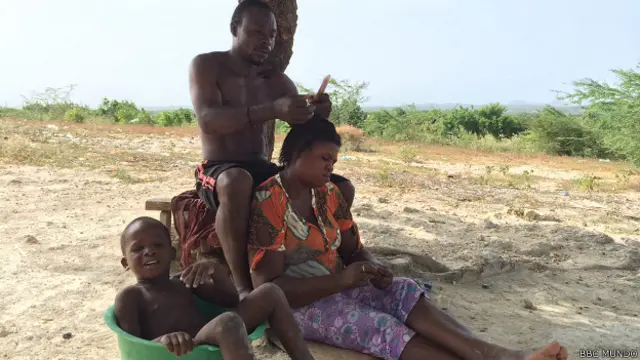 A Lance Neville, una organización lo está ayudando a conseguir los papeles para regularizar su situación, pero asegura que no tiene miedo de una posible deportación.