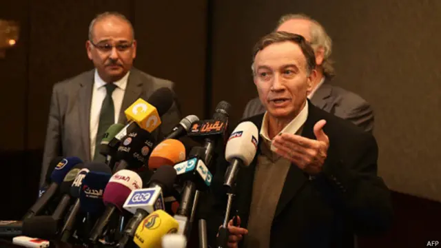 Suriye Demokratik Meclisi Eş Başkanı Heysem Menna.