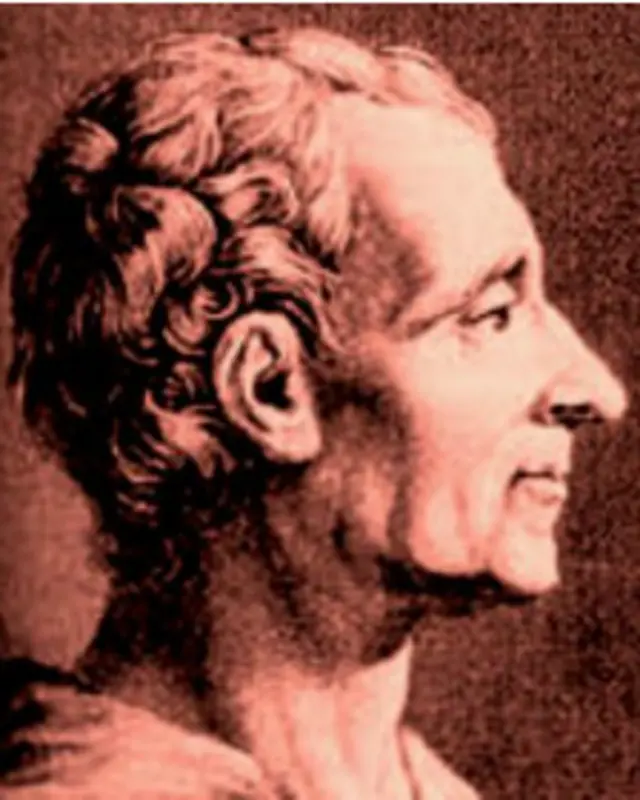 «مونتسکیو» (Montesquieu)، حقوقدان، ادیب، و فیلسوف سیاسی فرانسوی (1755-1689)، منادی نظریۀ تفکیک و استقلال قوای سه گانۀ مقنّنه، قضائیه، و مجریه، و مؤلّف «روح القوانین»، از «بچّه» های ناراضی از جوابهای «پدر»های چند هزار سال گذشته.

