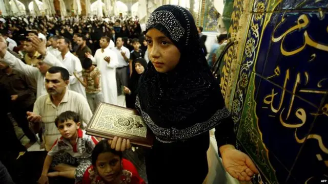 روند جمعآوری همه آیهها از منابع شفاهی و کتبی چند وقت طول کشید