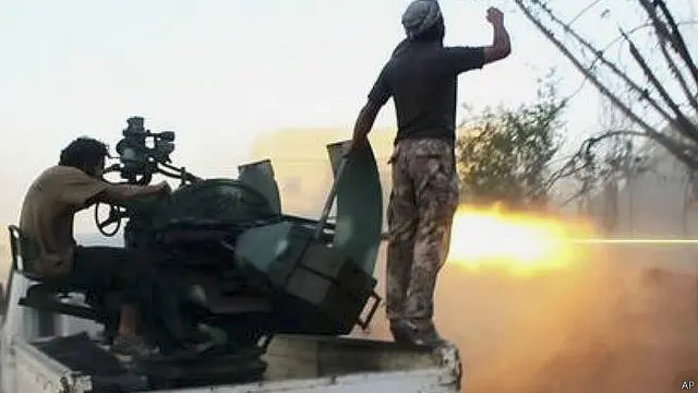 پیکارجویان گروه نصرت هم با نیروهای طرفدار بشار اسد و هم با سایر گروههای اسلامگرا در سوریه در حال جنگ هستند