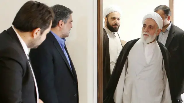 آقای ناطق نوری گفته این انتقاد به جریان‌های معتدل سیاسی کشور وارد است که هیچ برنامه مشخصی برای انتخابات ندارند