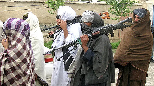 شدت پسندوں نے ثابت کیا ہے کہ وہ بدستور ملک کے کسی بھی حساس مقام کو نشانہ بنانے کی صلاحیت رکھتے ہیں