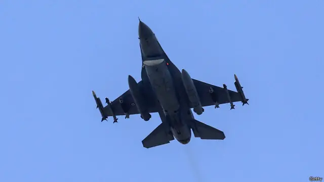 استهدفت الغارات الجديدة 17 هدفا لحزب العمال الكردستاني في ولاية هاكاري