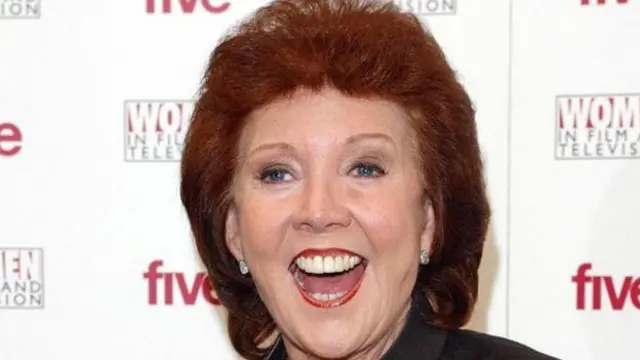 امتدت سيرة بلاك في مجال الغناء والتقديم على مدى خمسين عاما