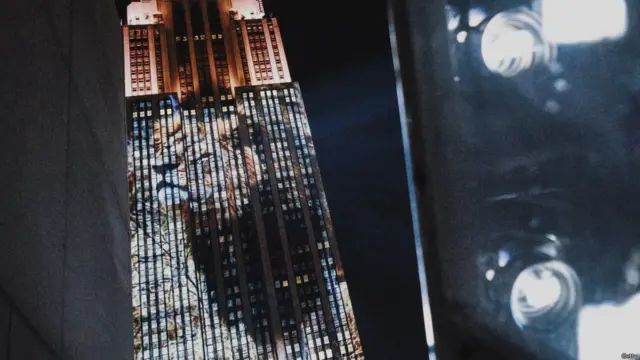 نیویارک کی ایمپائر سٹیٹ بلڈنگ پر تصویری نمائش