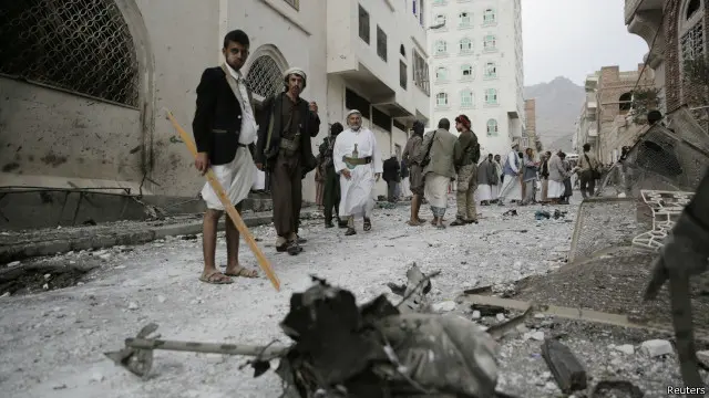 تعصف الأزمة باليمن منذ العام الماضي