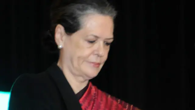 सोनिया गांधी