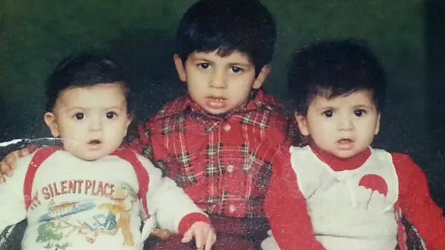 سال ۶۲ در زندان اوین به دنیا آمدم، ولی شاید اگر مادرم این واقعیت را برایم نگفته بود حتی این داستان را هم نمی‌دانستم