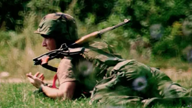 Хорватський солдат під час операції "Буря"