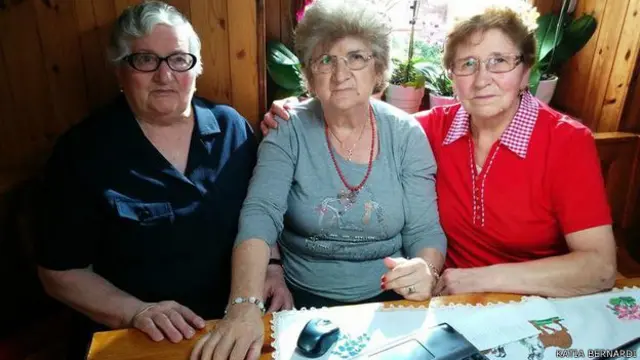 De izquierda a derecha, Ardmidia, Erminia e Iolanda, las protagonistas de esta historia.