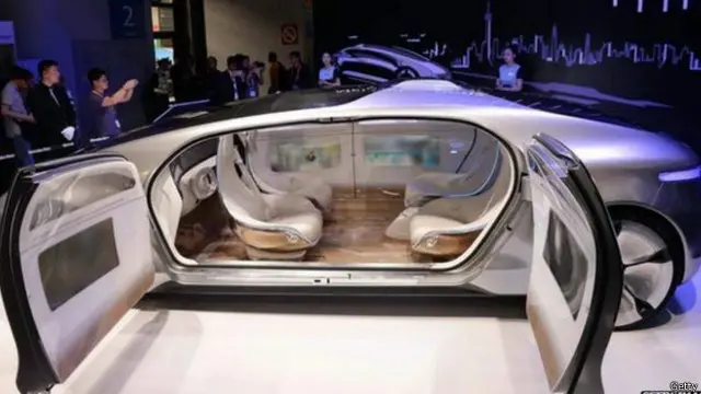  ثلاثة تحالفات تضم شركات استشارات وجامعات تشارك في إنتاج نماذج من السيارات الذاتية القيادة في عدة مناطق ببريطانيا