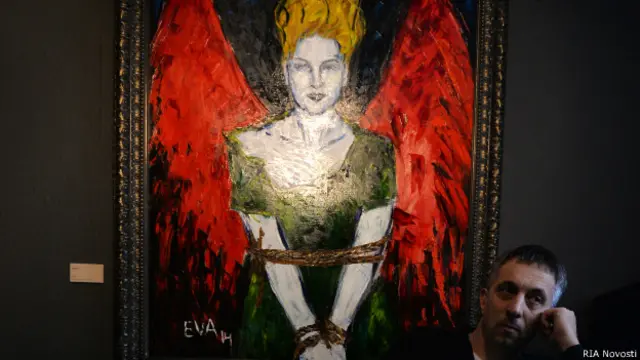 Картины Васильевой не остались без внимания общественности