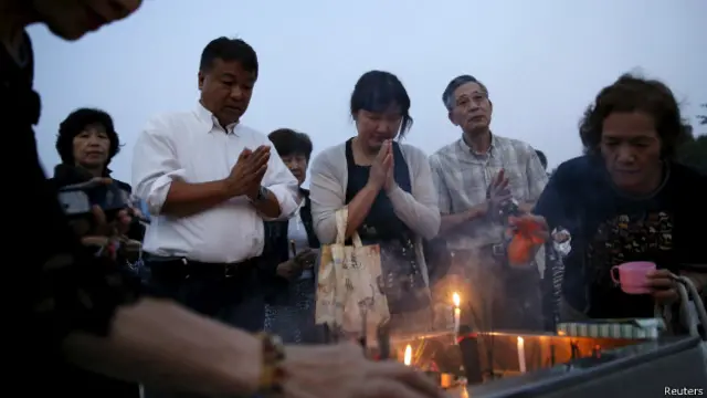 اس بم دھماکے میں ہیروشیما میں کم از کم ایک لاکھ 40 ہزار افراد کی موت واقع ہوئی