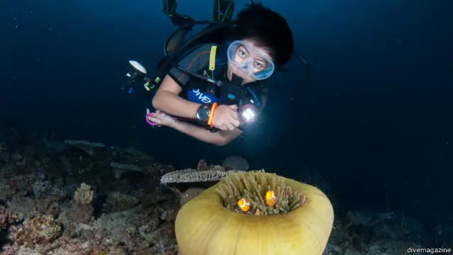 Riyanni mendalami olah raga selam sebagai hobi yang menyenangkan. Ketakutan yang bersifat sementara itu, lanjutnya, dapat diredam karena dia memahami bahwa hiu adalah "top predator".