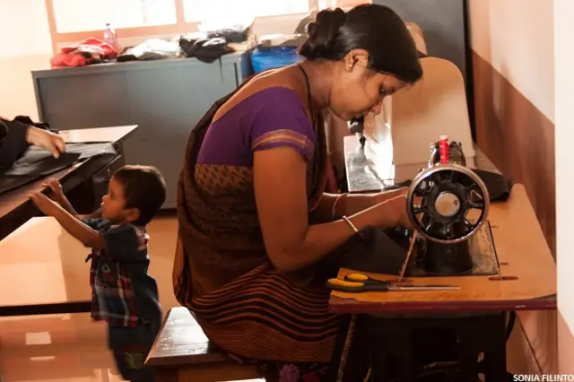 गोवा में लमानी समुदाय की महिलाएं