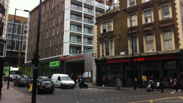 Долстон-джаншн