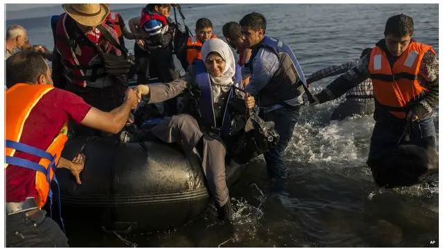 یو این ایچ سی آر نے فرانس اور برطانیہ کی حکومتوں کو شدید تنقید کا نشانہ بنایا ہے۔