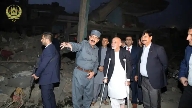 ولسمشرغني د شاه شهید له هغې سیمې لیدنه وکړه چې چاودنې پکې ۱۵ کسان ووژل او تر ۲۴۰ ډېر يې ټپیان کړل.