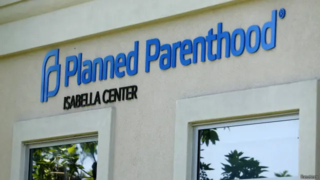 Os políticos conservadores querem acabar com o financiamento público da Planned Parenthood