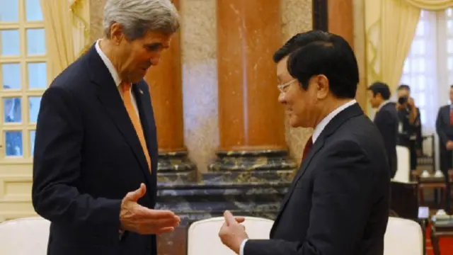 Ông John Kerry nói quan hệ song phương giữa Việt Nam và Hoa Kỳ sẽ tiến triển nhanh chóng nếu vấn đề nhân quyền tại Việt Nam được cải thiện