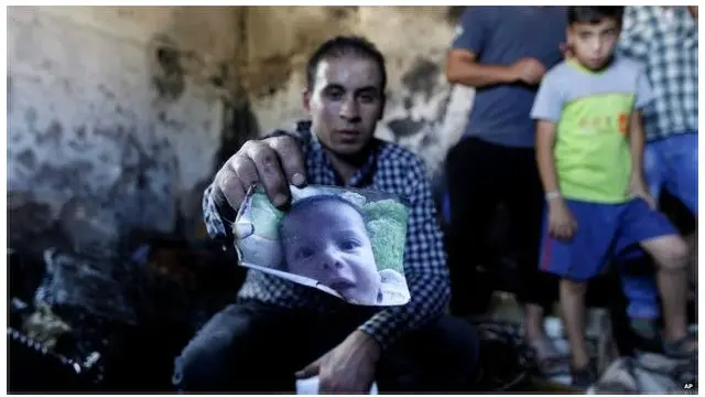 Rumah keluarga Dawabsha hangus bersama sejumlah anggota keluarga dalam serangan pembakaran itu