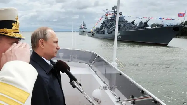 El presidente Vladimir Putin impulsó el gasto militar y acusó a la OTAN de tratar de debilitar a su país. 
