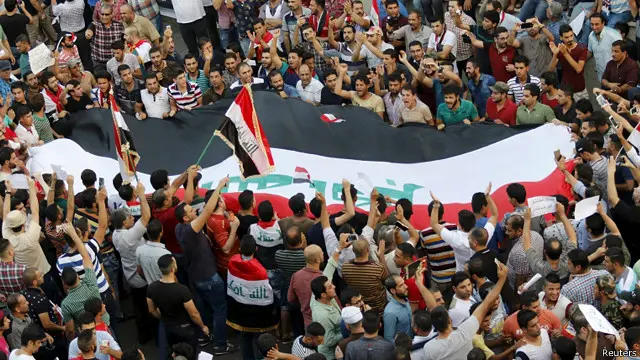 این اصلاحات پس از هفته ها اعتراض در بغداد و شهرهای جنوبی کشور اعلام شده است. معترضان خواستار عملکرد بهتر دولت هستند