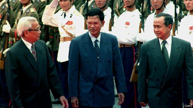 Ông Võ Văn Kiệt trong cuộc gặp Hun Sen