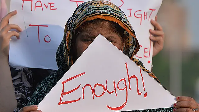 پاکستان میں اس واقعے کے خلاف سول سوسائٹی نے احتجاج بھی کیا ہے
