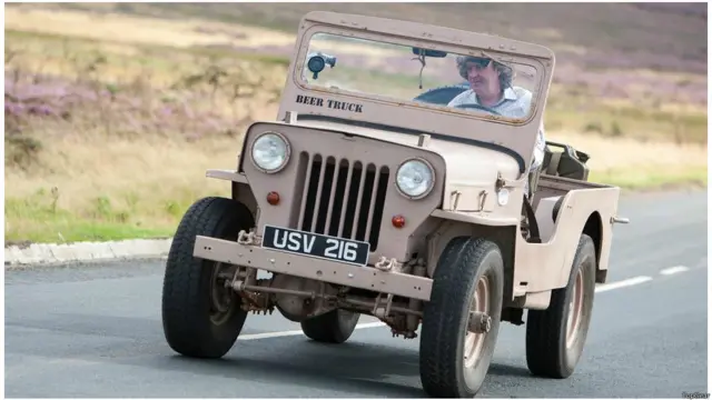 Mahindra CJ540. Nếu là thợ máy, bạn sẽ thích một chiếc xe đơn giản, rẻ, và sẵn có ở khắp nơi. Thế nhưng nếu là người lái xe thì bạn lại không thích thế. Chiếc Mahindra CJ540, sản xuất ở Ấn Độ và được xuất khẩu đi các nơi cho tới tận năm 1991 là một ví dụ.