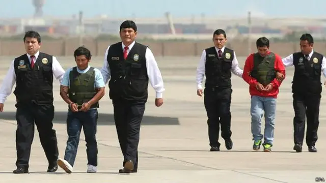 El ejército capturó el fin de semana a dos integrantes de grupos armados en la selva peruana. Uno de ellos fue identificado como Alexander Alarcón Soto, camarada "Renán".