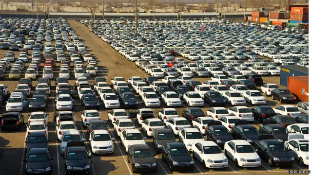 Россияда сотилмай қолган машиналар Ўзбекистонда қиммат