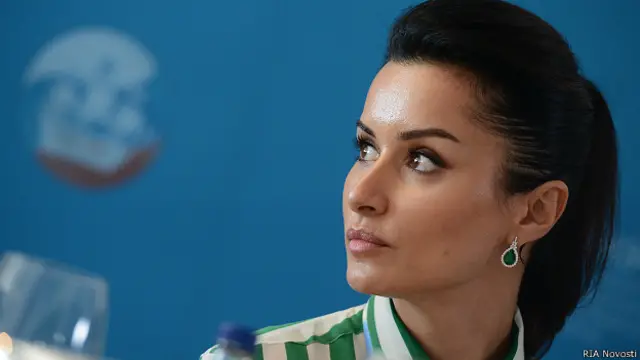 Тина Канделаки