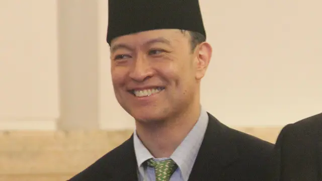 Menteri Perdagangan Thomas Lembong mengatakan, pihaknya juga memberi izin impor daging sapi kepada pihak swasta.