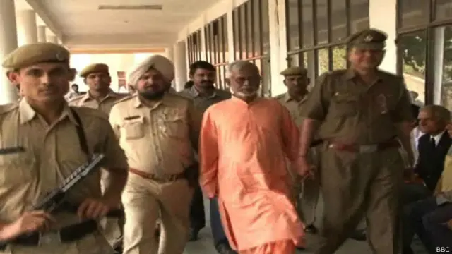 اس دھماکے میں سوامی اسیم آنند سمیت کئی ہندو شدت پسند گرفتار کيے گئے تھے