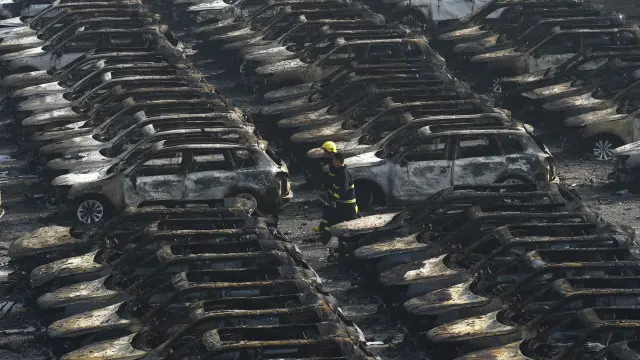 چارواکي وايي له لومړنۍ چاودنې يوازې څو ثانيې وروسته تر لومړنۍ هغې بله ستره چاودنه وشوه