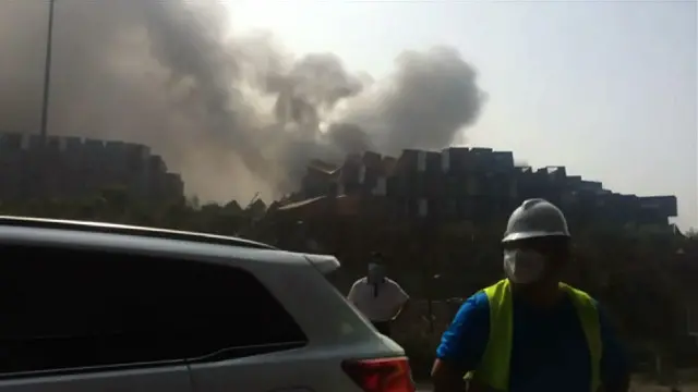 د چين مرکزي تلوېزيون خبر وايي په پېښه کې د اور وژنې څلور کارکوونکي هم وژل شوي دي