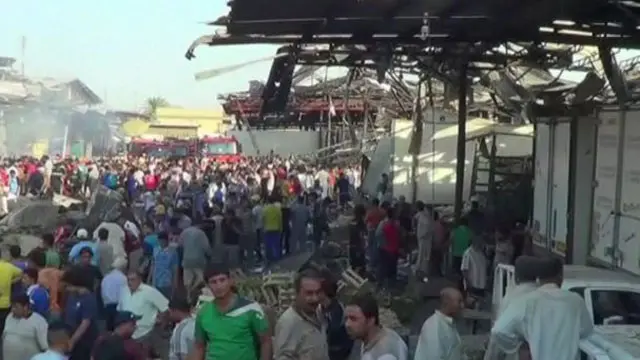 Saksi mata mengatakan bahwa bom berada dalam truk pendingin