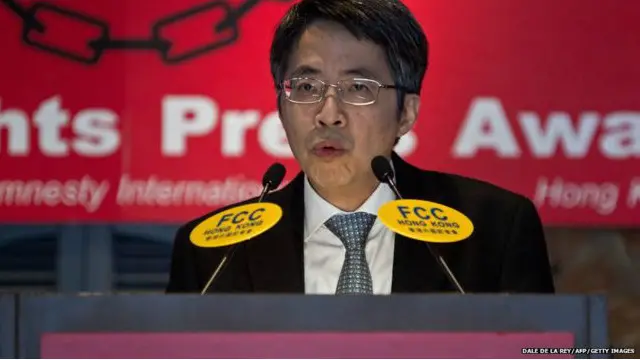 劉進圖說希望警察繼續調查襲擊案的幕後主使