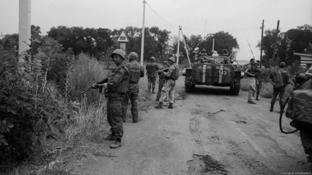 Іловайськ, іловайськ річниця, іловайськ виставка, іловайський котел, іловайськ котел