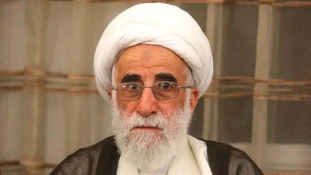 احمد جنتی ۸۹ ساله از دوره اول شورای نگهبان که در سال ۱۳۵۹ تشکیل شد، عضو این شورا بوده است